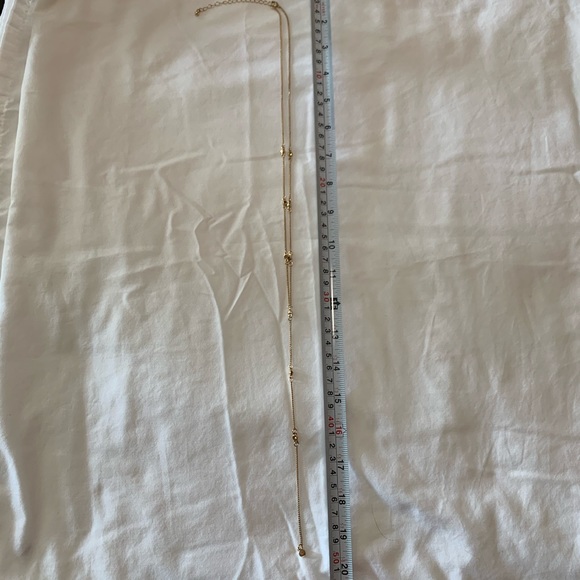 Gold drop necklace - Picture 4 of 4